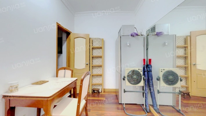 控江路644号二手房实景图