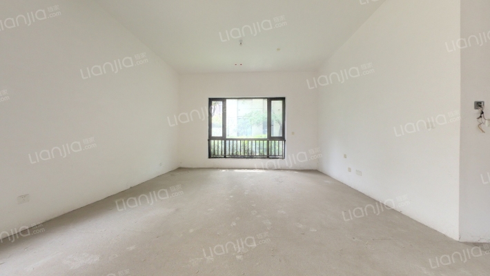 春城十八里二手房实景图