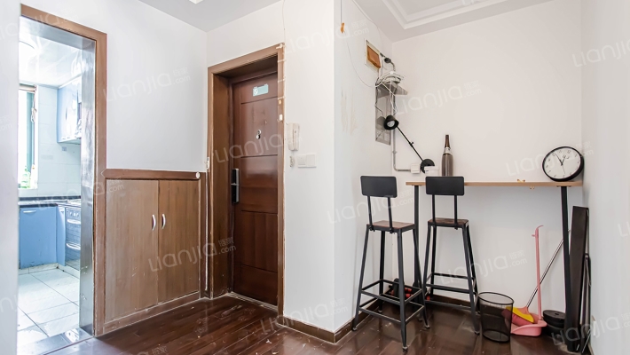 曹杨花苑二手房实景图