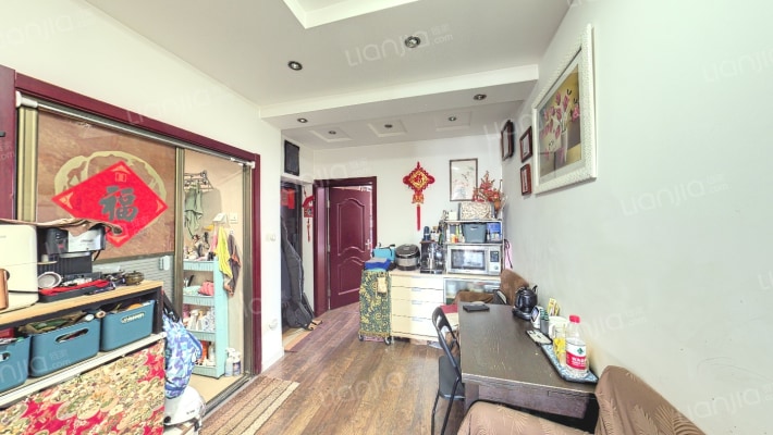 朗家胡同13号院二手房实景图