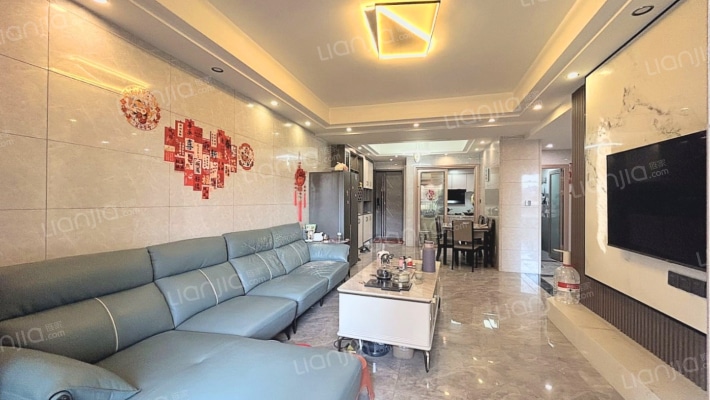 麓湖苑二手房实景图