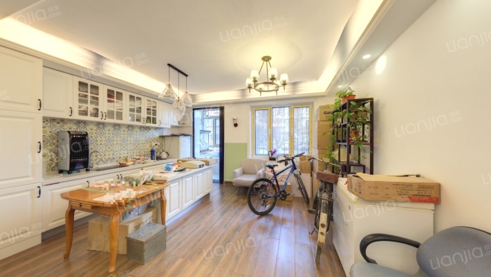 水上温泉二手房实景图