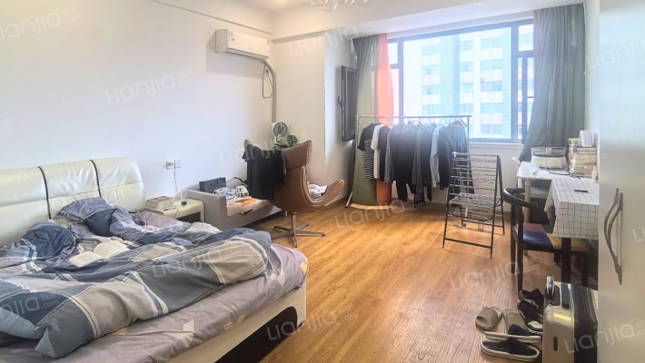 众安时代广场二手房实景图