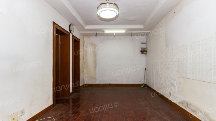 芳华公寓二手房实景图