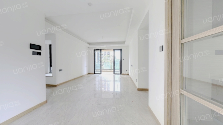 美的观澜府二手房实景图