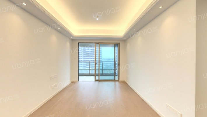 格力海岸6期二手房实景图