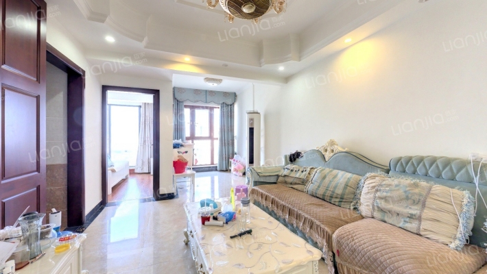 西锦国际三期二手房实景图