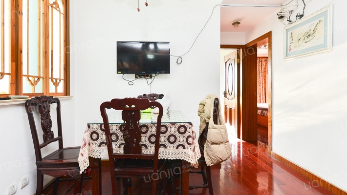 淞滨路141弄二手房实景图