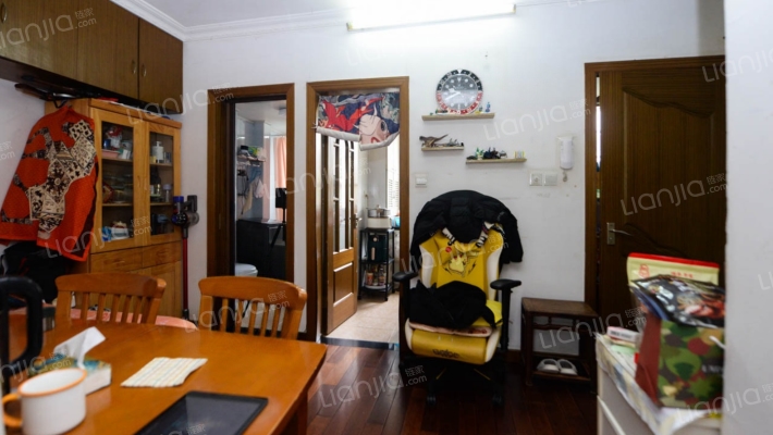 栖山路450弄二手房实景图