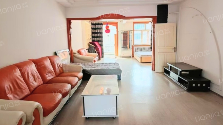 锅炉厂住家属楼二手房实景图