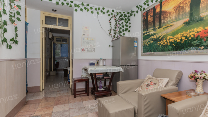 解放路二手房实景图