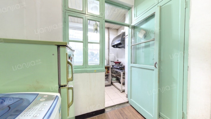 团结湖南里二手房实景图