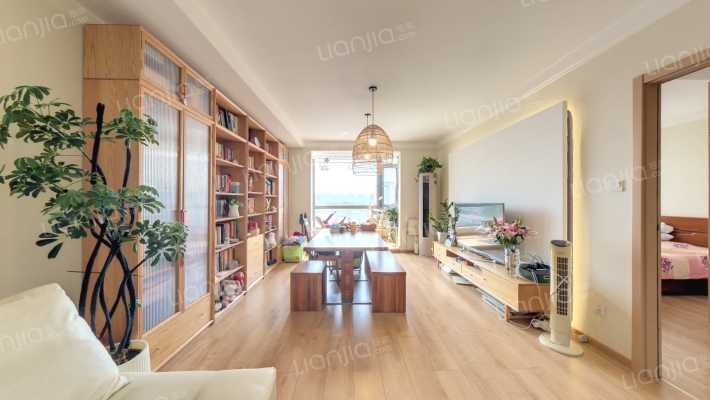 御景山二手房实景图