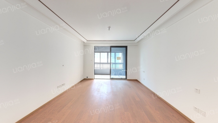 融创融园二手房实景图