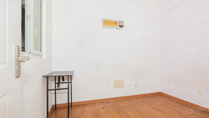 图们新苑二手房实景图