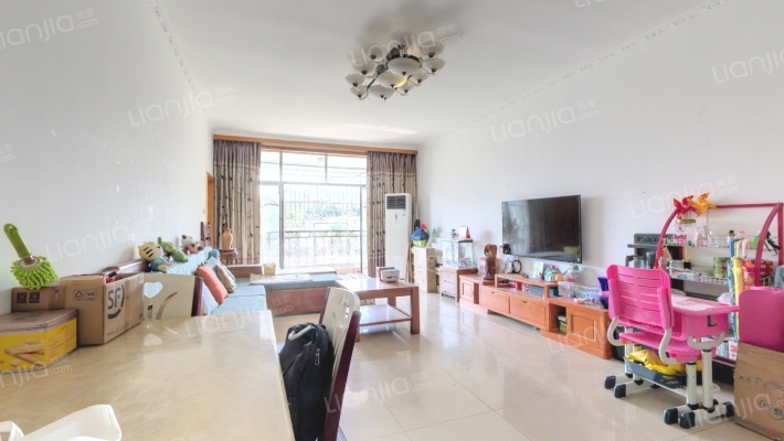 新城花园二手房实景图