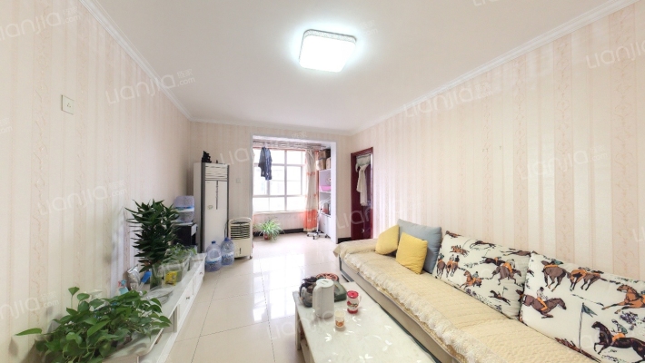 云龙家园二手房实景图