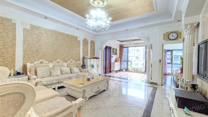 百丽湾二手房实景图