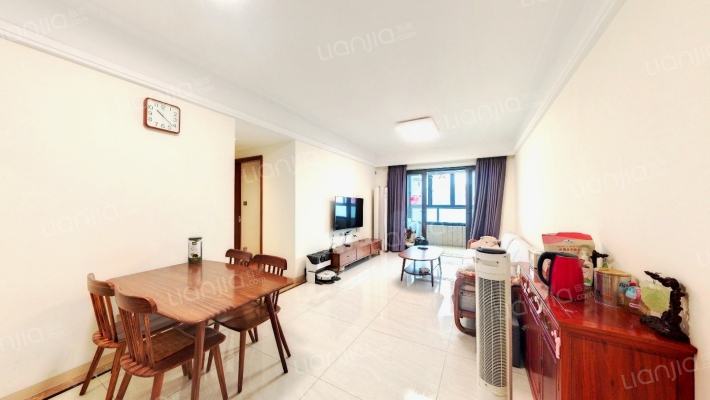 保利罗兰国际二手房实景图