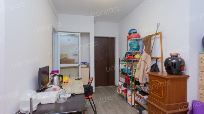 昱龙家园南区二手房实景图