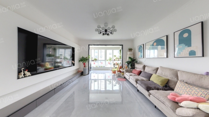 唐樾六和坊二手房实景图