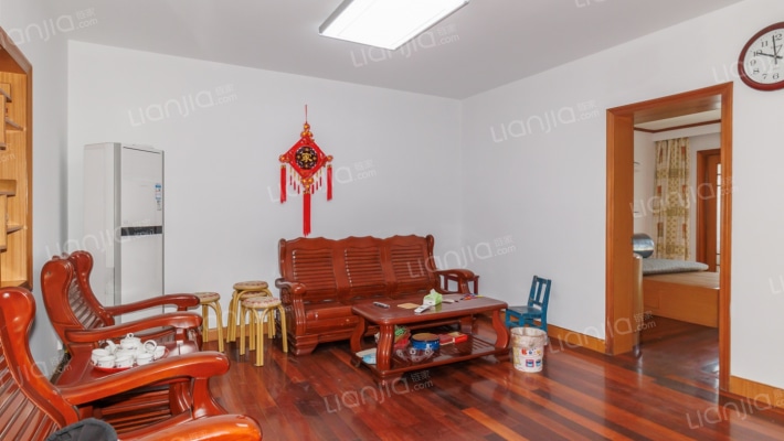 解放路二手房实景图