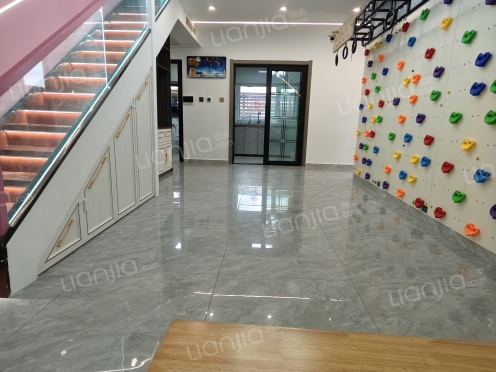 整租·城建文苑 4室1厅 南