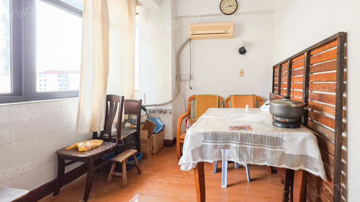 上南二村洪高小区二手房实景图