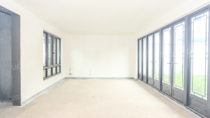 两江曲院风荷二手房实景图