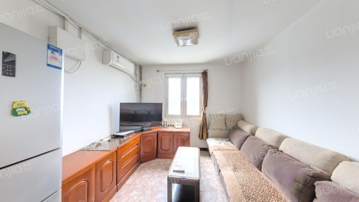 北新桥头条二手房实景图