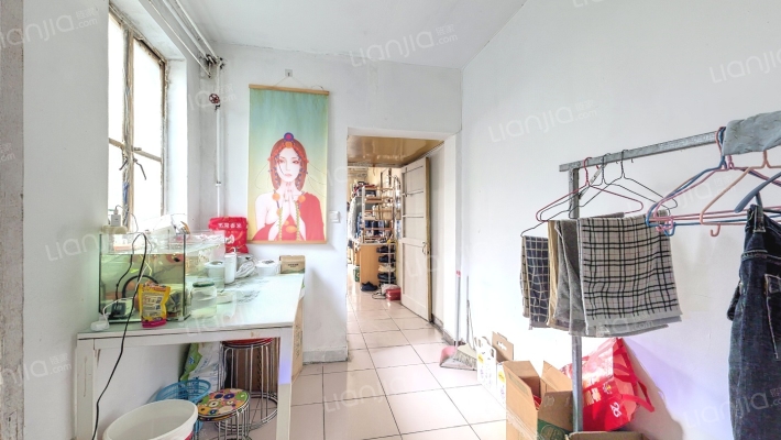 看丹路10号院二手房实景图