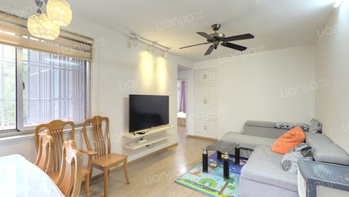 千鹤小区二手房实景图