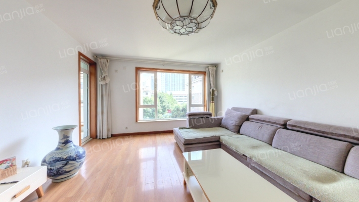 澳龙花园二手房实景图