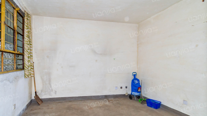 高兴花园五街坊二手房实景图