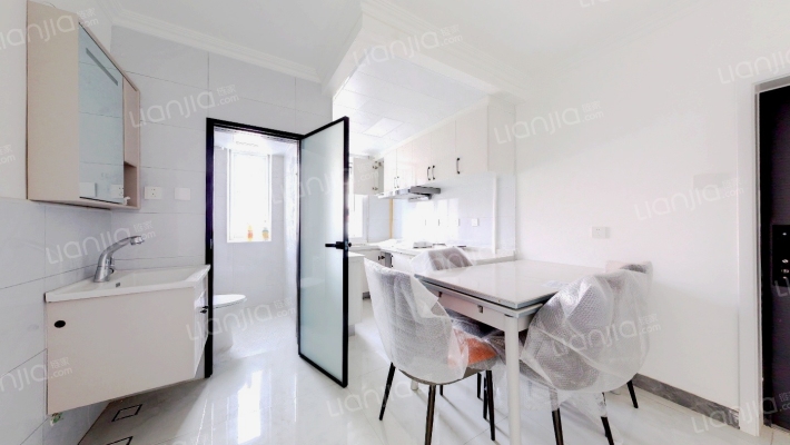 环新北路18号楼二手房实景图