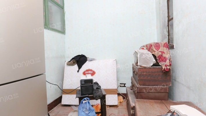 垦业小区二手房实景图