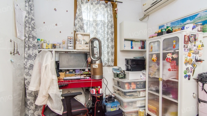 莘中新村二手房实景图