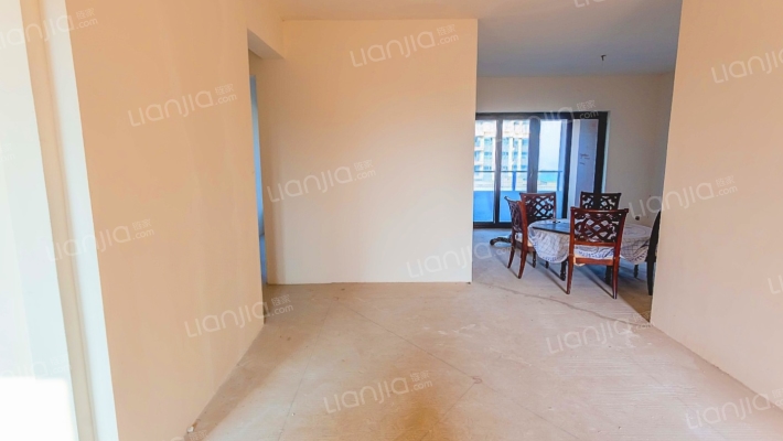 恒大湖山半岛A3区二手房实景图