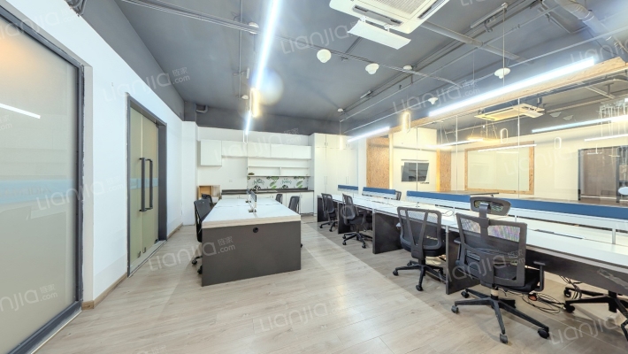 海信龙奥九号二手房实景图