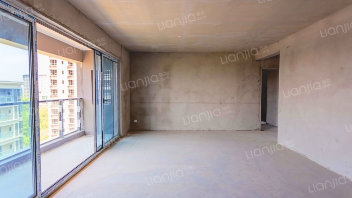 泽京铂宸二手房实景图