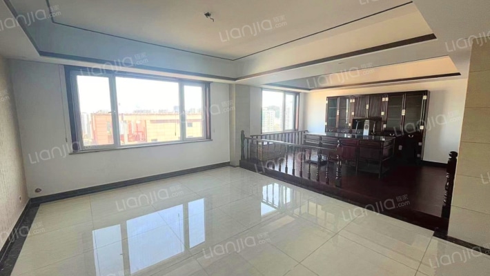 滢海大厦二手房实景图