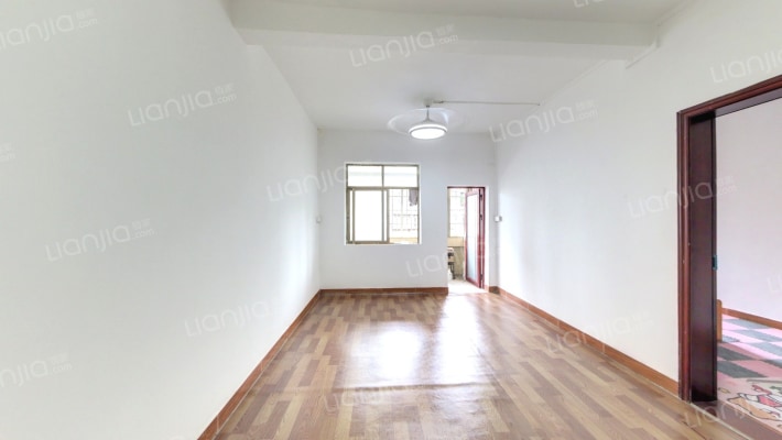 劳教所大院二手房实景图