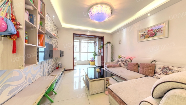 智慧城五期二手房实景图