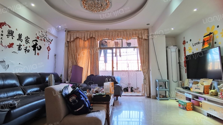 河畔广场二手房实景图