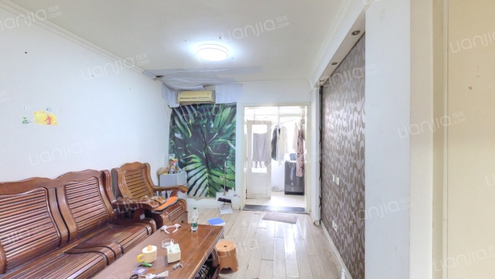 解放西街10号二手房实景图