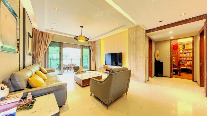 雅居乐富春山居二手房实景图