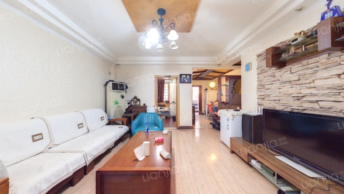 唐城小区二手房实景图