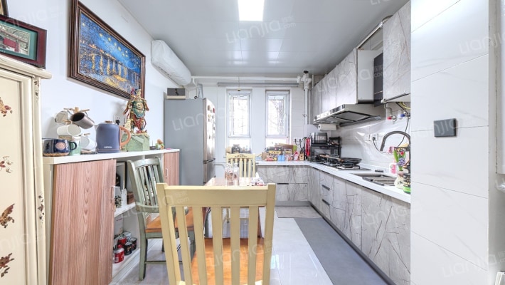 白家庄西里二手房实景图