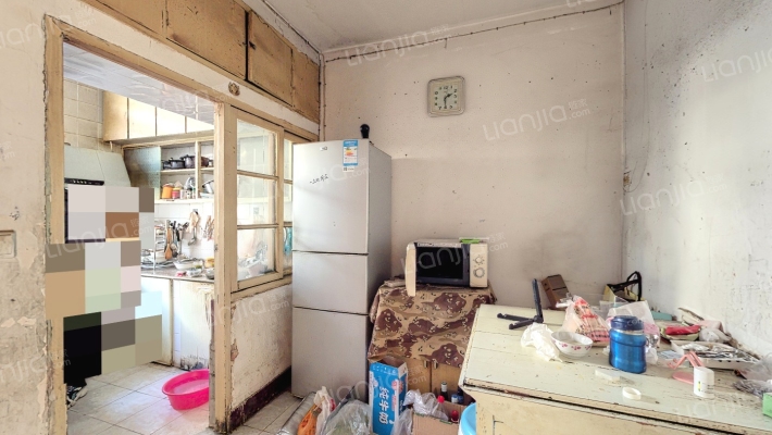 凤凰三村20号二手房实景图