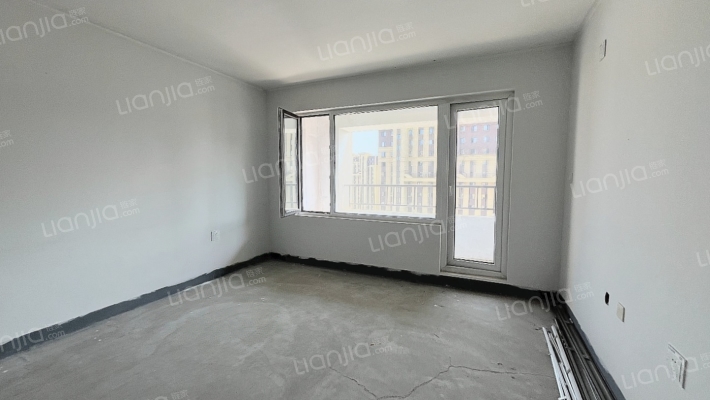 万达华府二手房实景图